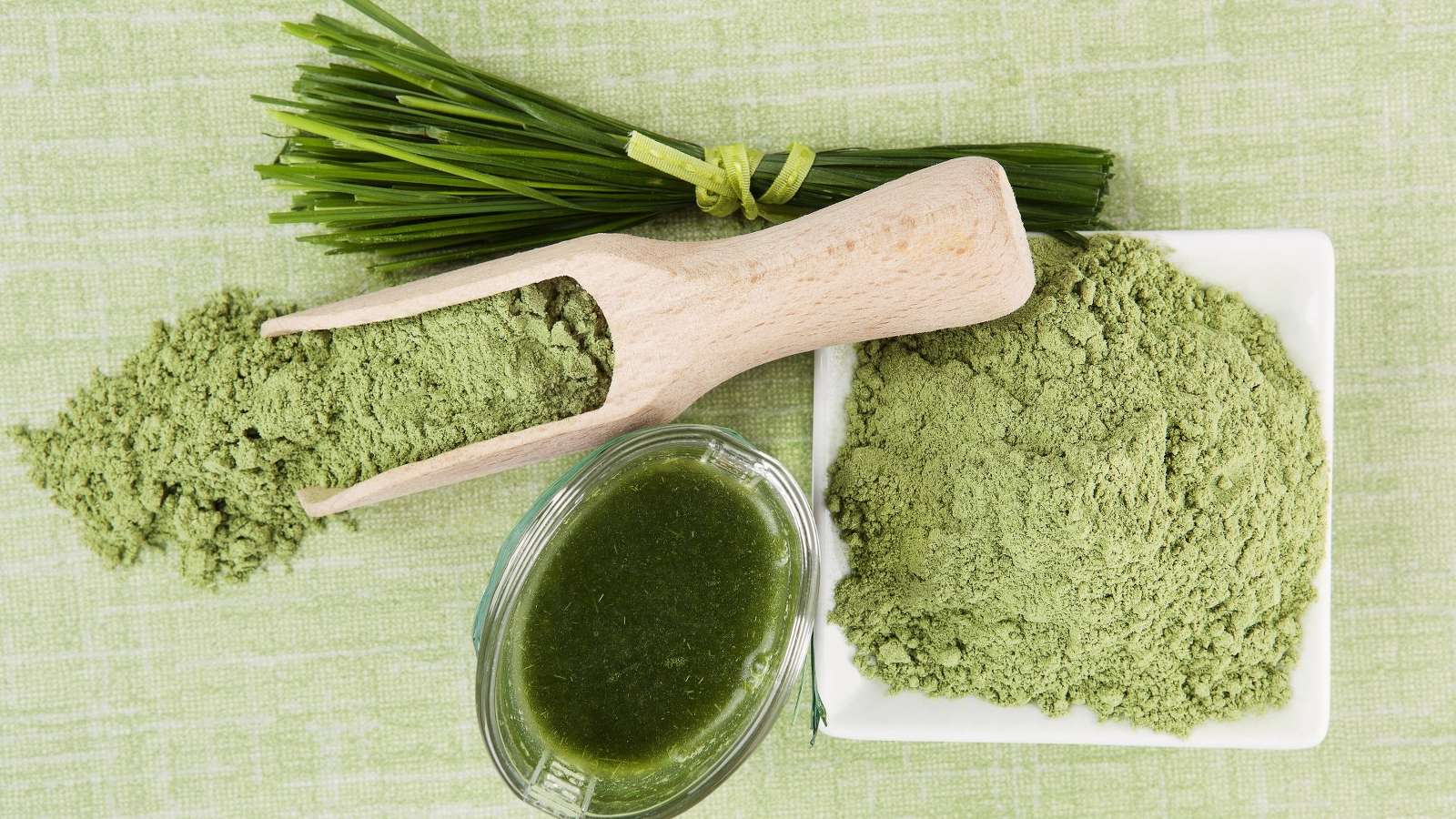 Spirulina und Chlorella Essbare Algen evidero
